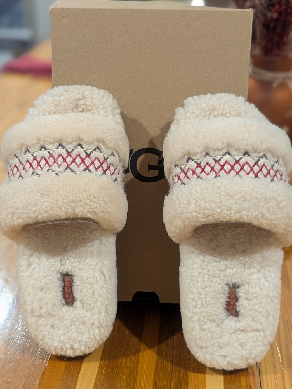 UGG Shearling Slide Slippers New In Box -  Cream Cozetta Braid